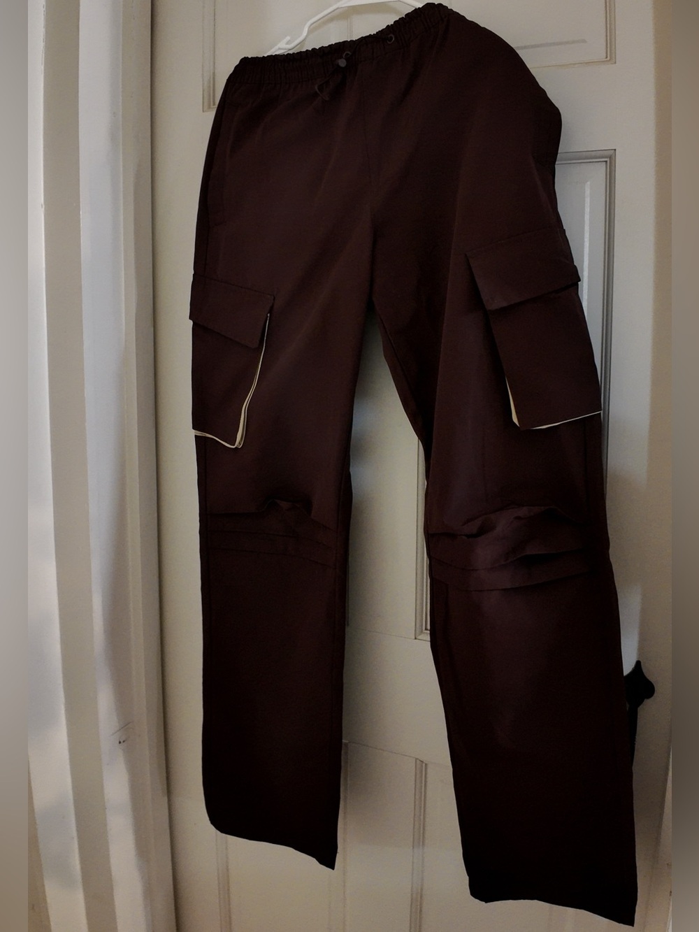 Forever 21 Men's Dark Brown Cargo Pants with Flap Pockets